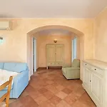 Dimora Lombardi Portocervo Apartament *