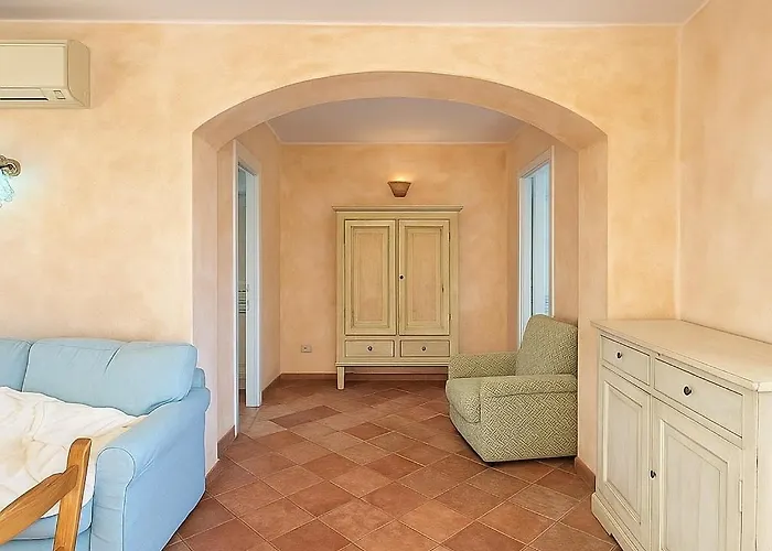 Dimora Lombardi Portocervo Apartman *